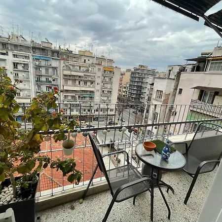 Luxury In Center Szaloniki