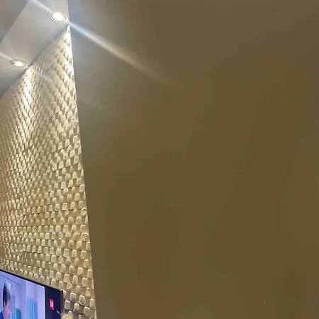 Luxury In Center Διαμέρισμα