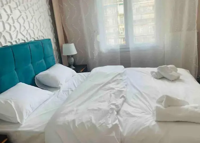 Luxury In Center Apartment Thessaloniki